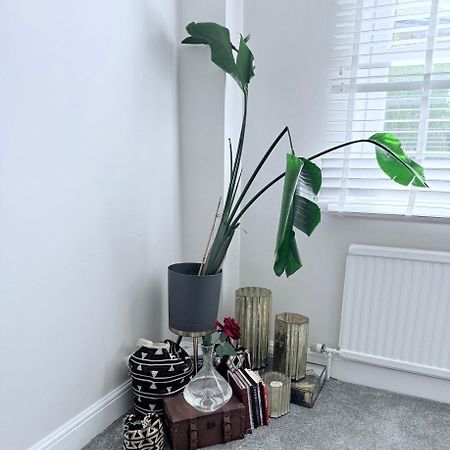 Bright And Modern Flat Near Portobello Road And The Canal London Exterior photo
